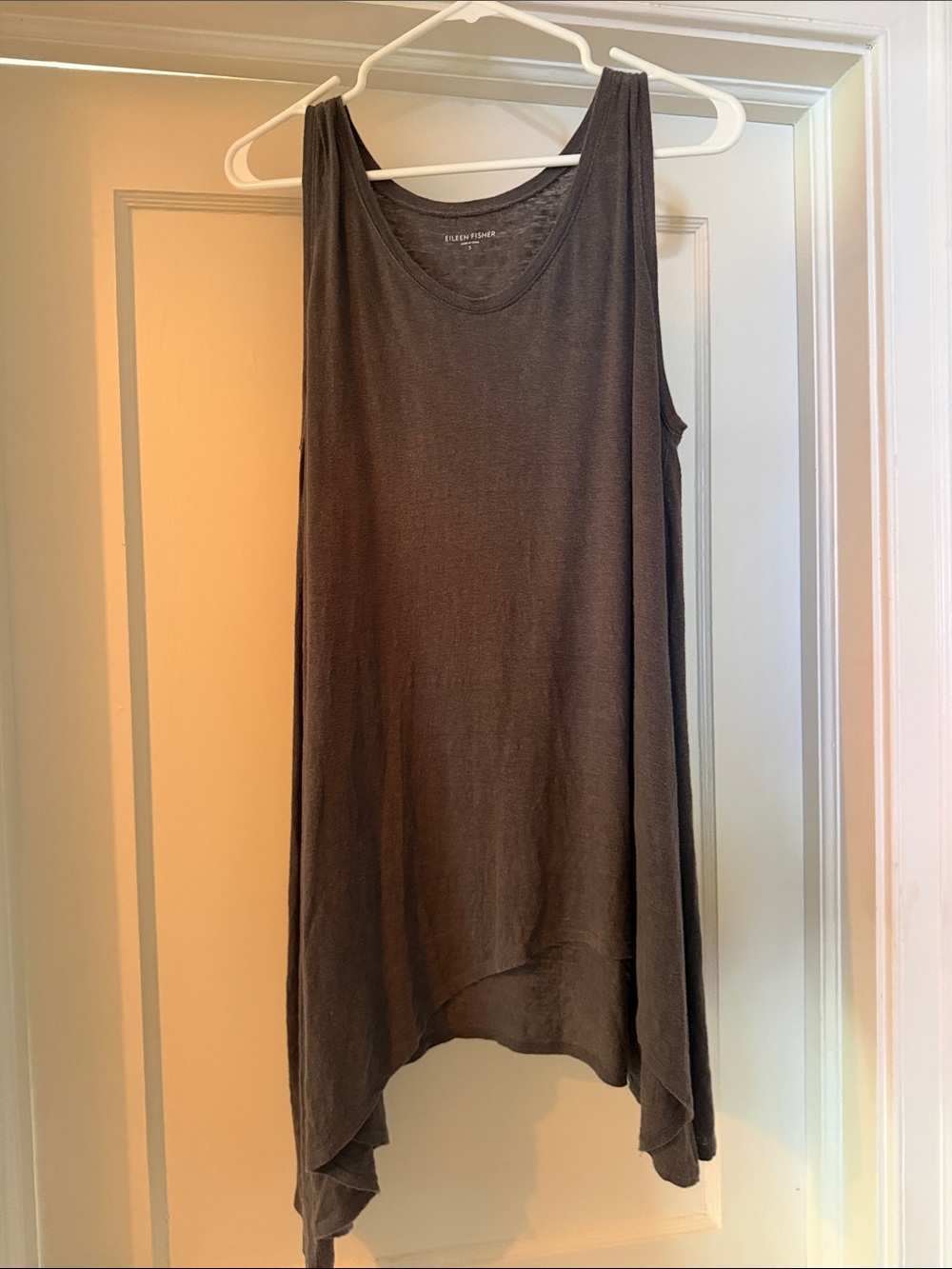 Eileen Fisher Gray Sleeveless Handkerchief Hem Tank